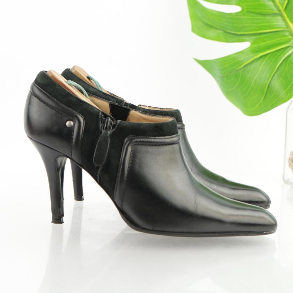 Cole Haan Womens Yelena Boots Size 7 Black Leather Booties Pointed High Heel Y2K